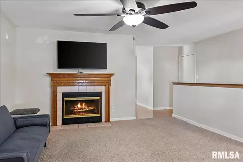 4008 Grimik Dr, Springfield, IL 62707 photo 4