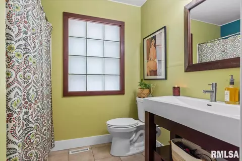 2104 S 4th St, Springfield, IL 62703 photo 17