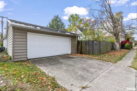 800 S Park Ave, Springfield, IL 62704 photo 36