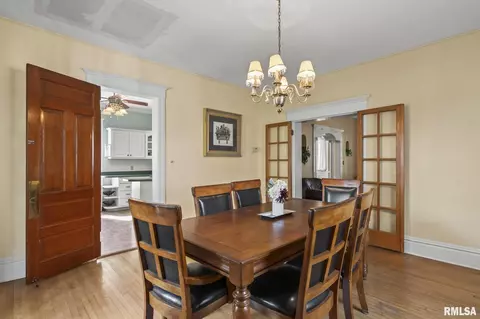 800 S Park Ave, Springfield, IL 62704 photo 18