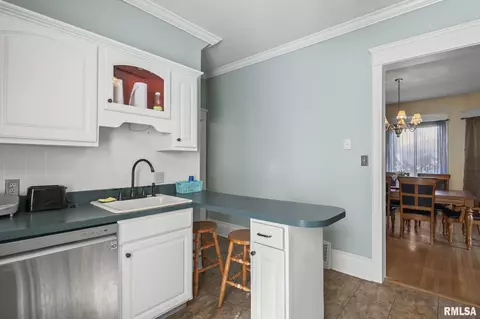 800 S Park Ave, Springfield, IL 62704 photo 14