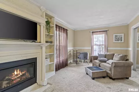 800 S Park Ave, Springfield, IL 62704 photo 10