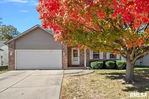 4233 Clearwater Ln, Springfield, IL 62703