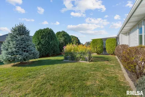 Exterior - 3516 Glengate Dr, Springfield, IL 62711 photo 7 of 7