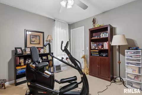 Bedroom - 3516 Glengate Dr, Springfield, IL 62711 photo 6 of 10