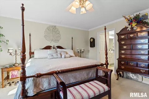 Bedroom - 3516 Glengate Dr, Springfield, IL 62711 photo 2 of 10
