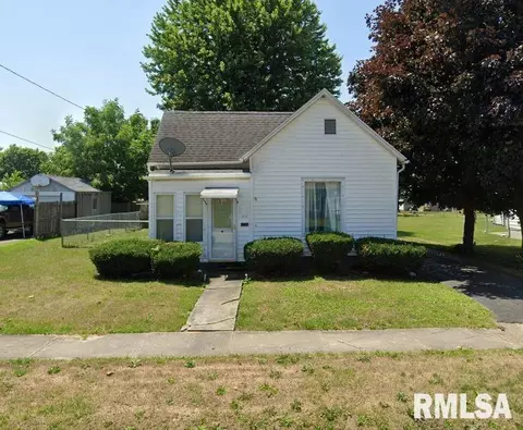 506 Newman St, Knoxville, IL 61448