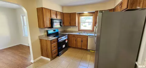 2904 Leonard St, Springfield, IL 62704 photo 15