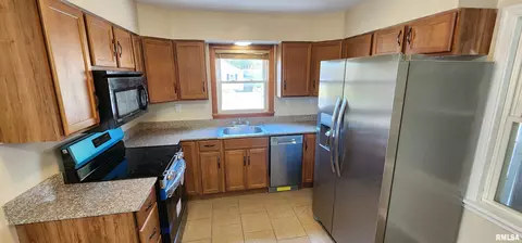 2904 Leonard St, Springfield, IL 62704 photo 14