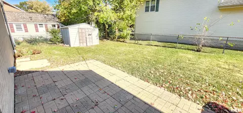 2904 Leonard St, Springfield, IL 62704 photo 6