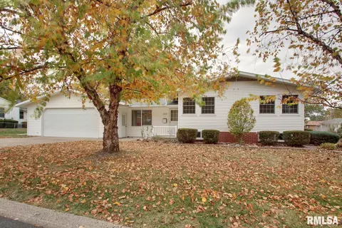3031 Lawrence Rd, Quincy, IL 62301