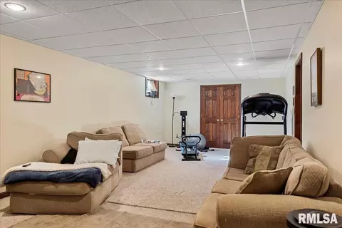 2304 Renwick, Springfield, IL 62707 photo 33