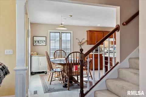 2304 Renwick, Springfield, IL 62707 photo 11