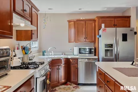 2304 Renwick, Springfield, IL 62707 photo 15