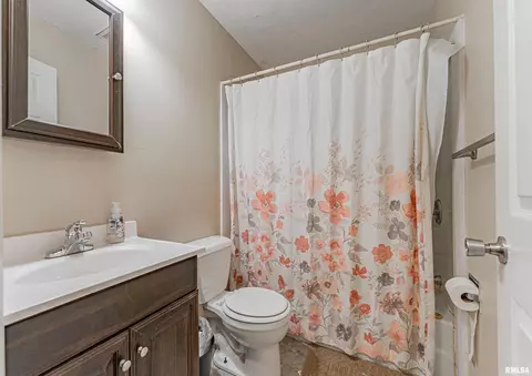 511-513 W North St, Mclean, IL 61754 photo 25