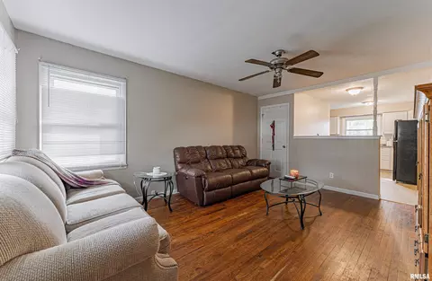 511-513 W North St, Mclean, IL 61754 photo 16
