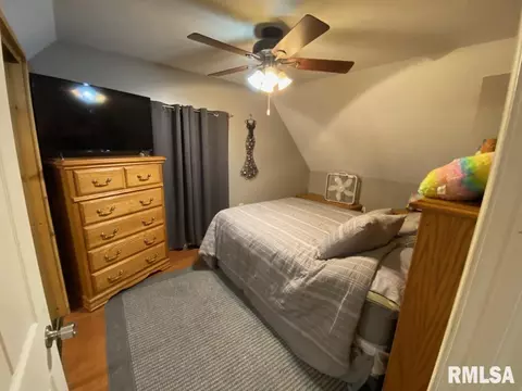 Bedroom - 2425 S 10th St, Springfield, IL 62703 photo 1 of 6