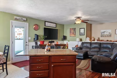 4116 Grimik Dr, Springfield, IL 62707 photo 9