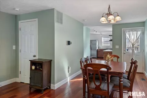 540 Williams St, Springfield, IL 62704 photo 5