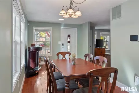 540 Williams St, Springfield, IL 62704 photo 6