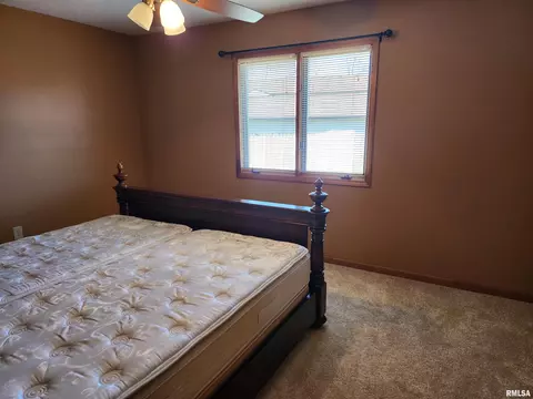 125 Genoa Dr, Springfield, IL 62703 photo 11