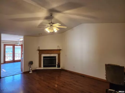 125 Genoa Dr, Springfield, IL 62703 photo 7