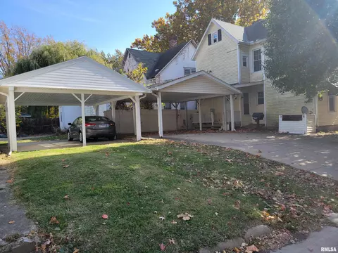 935 W Washington St, Springfield, IL 62702 photo 3