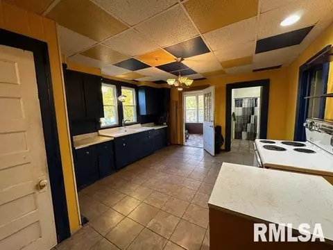 128 David St, Springfield, IL 62703 photo 4