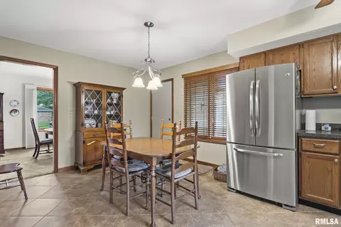 2909 Mill Point Ct, Springfield, IL 62704 photo 15