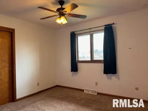 Other - 5 Danbury Dr, Springfield, IL 62704 photo 7 of 12