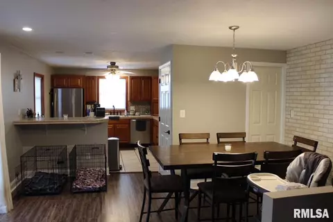 2269 E Grandview Ave, Springfield, IL 62702 photo 5