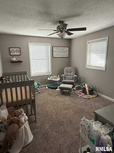 2269 E Grandview Ave, Springfield, IL 62702 photo 9