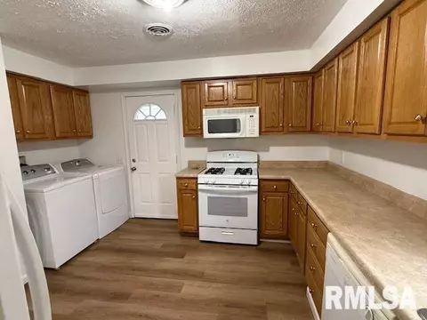 Other - 922 E Percy Ave, Springfield, IL 62702 photo 2 of 2