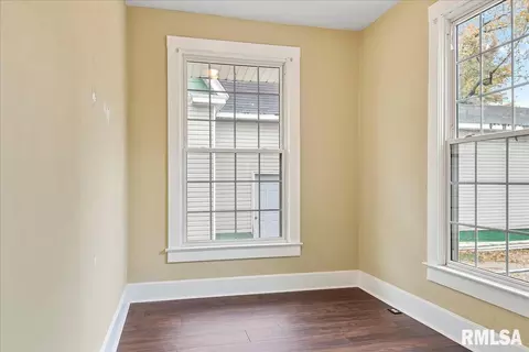 2317 S 10th St, Springfield, IL 62703 photo 13