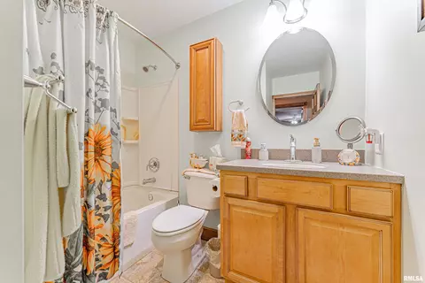 127 Elm Ave, Cornland, IL 62519 photo 18