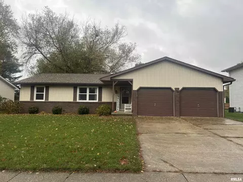 1112 Paddock Ln, Springfield, IL 62712