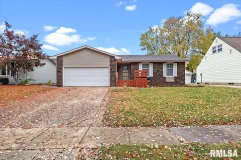 2533 Selkirk Rd, Springfield, IL 62702 photo 2