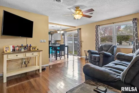 2533 Selkirk Rd, Springfield, IL 62702 photo 5