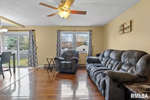 2533 Selkirk Rd, Springfield, IL 62702 photo 9