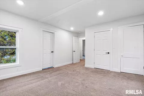 630 W Hay St, Springfield, IL 62702 photo 12