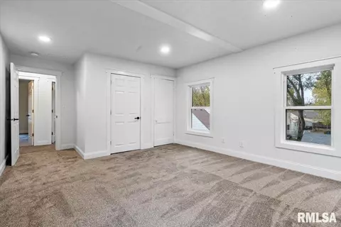 630 W Hay St, Springfield, IL 62702 photo 13