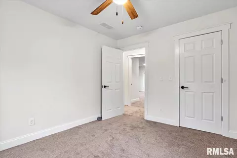 630 W Hay St, Springfield, IL 62702 photo 17