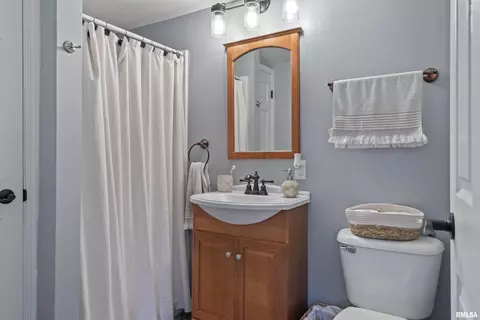 301 N Lincoln Ave, Springfield, IL 62702 photo 21