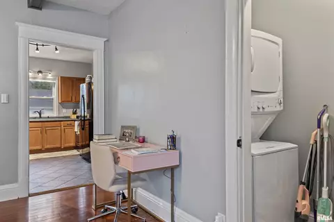 301 N Lincoln Ave, Springfield, IL 62702 photo 16