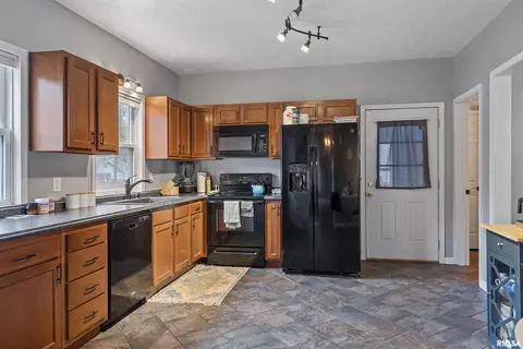 301 N Lincoln Ave, Springfield, IL 62702 photo 18