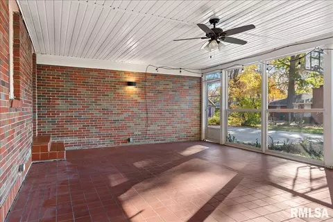 2124 Greenbriar Rd, Springfield, IL 62704 photo 31