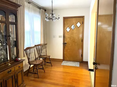 3554 Stanton St, Springfield, IL 62703 photo 6