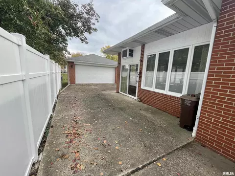 3554 Stanton St, Springfield, IL 62703 photo 22