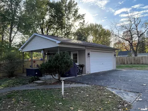 2019 Elizabeth St, Springfield, IL 62702 photo 3