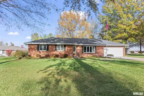 38 Longview Dr, Springfield, IL 62712 photo 3